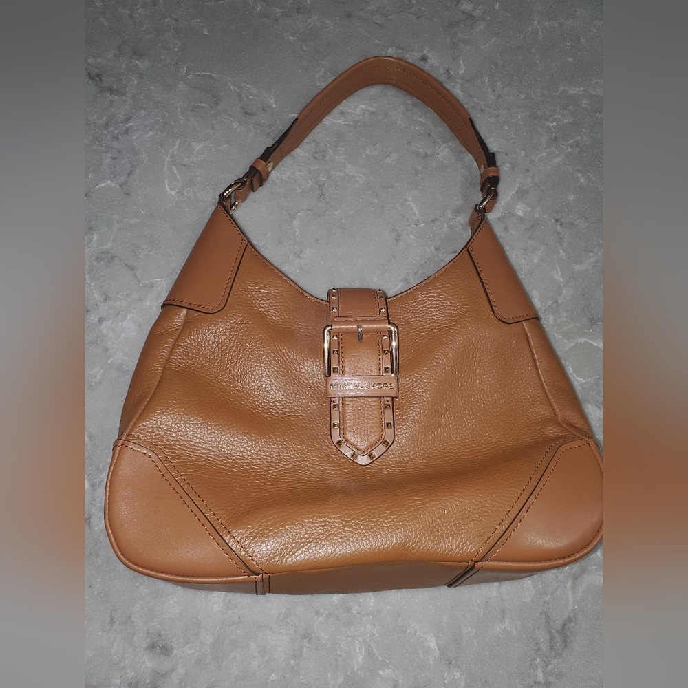 *MINT!* Michael Kors Shoulder Bag